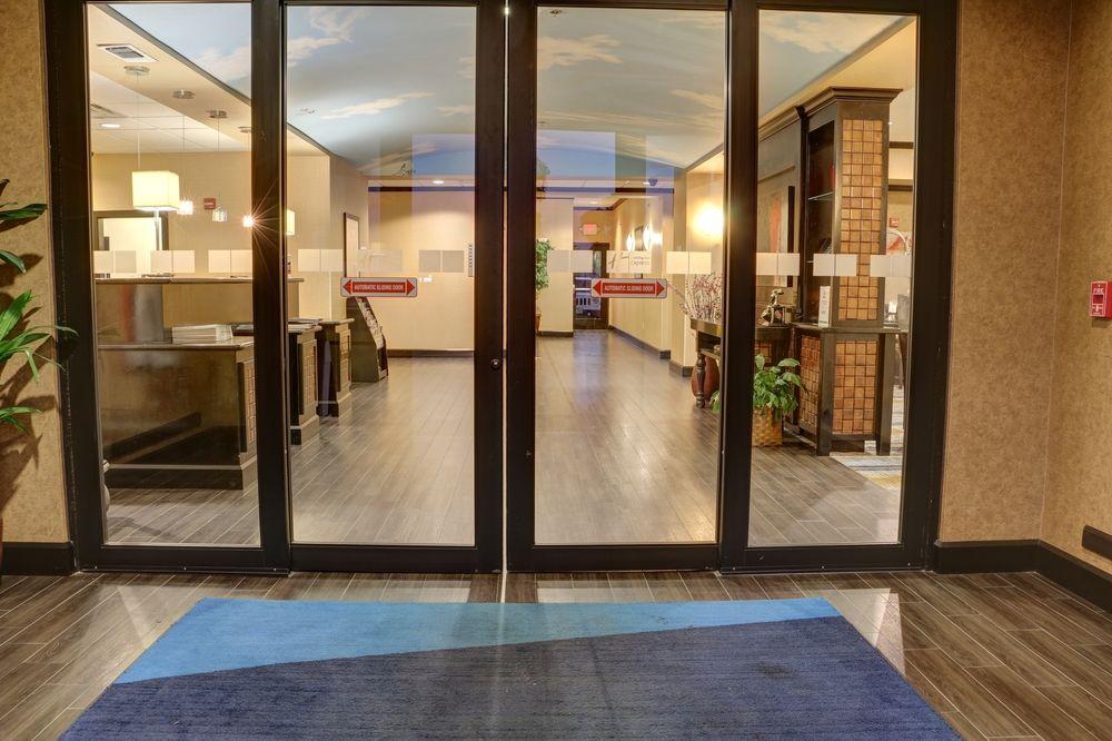 Holiday Inn Express Hotel & Suites Texarkana East By Ihg Exterior foto