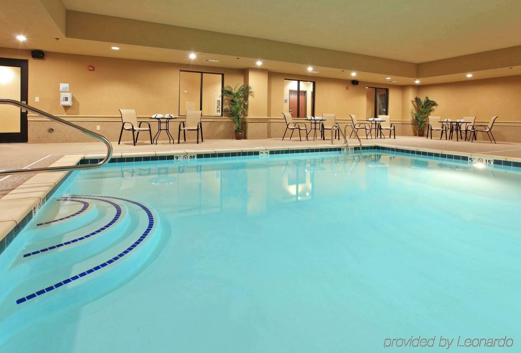 Holiday Inn Express Hotel & Suites Texarkana East By Ihg Facilități foto